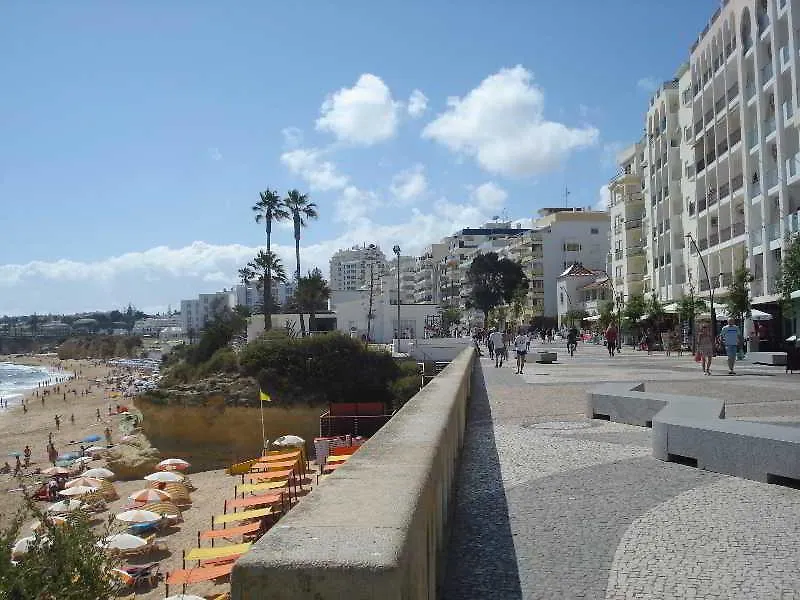 Apartamento Torre Iberius Hotel Armacao de Pera 0*,  Portugal